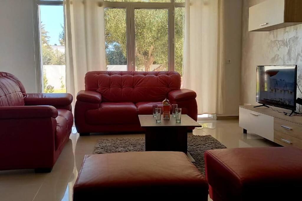 Magnifique Villa Avec Piscine Sur L'Ile De Djerba Pour Vacances Arkou Exteriér fotografie